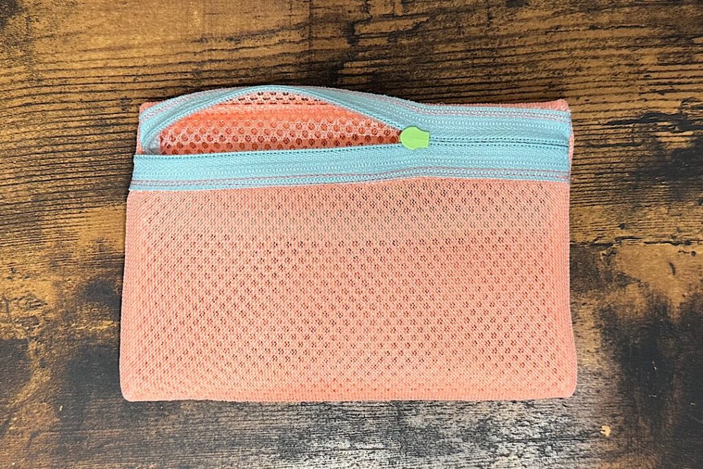 ポケットティッシュケース付きファスナーポーチの作り方