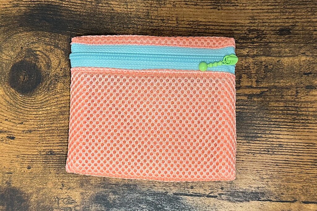 ポケットティッシュケース付きファスナーポーチの作り方|裏地なし