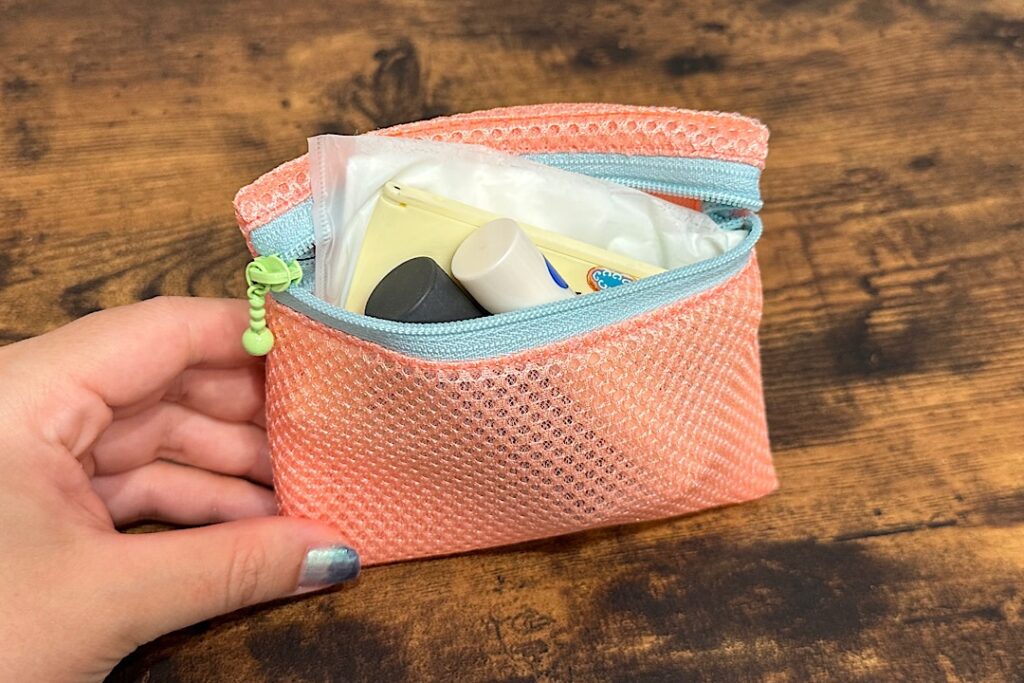 ポケットティッシュケース付きファスナーポーチの作り方