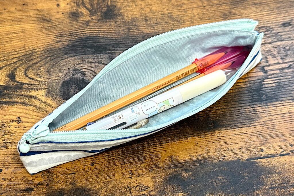 鉛筆が入るペンケースの作り方|20センチファスナー使用、裏地ありなし