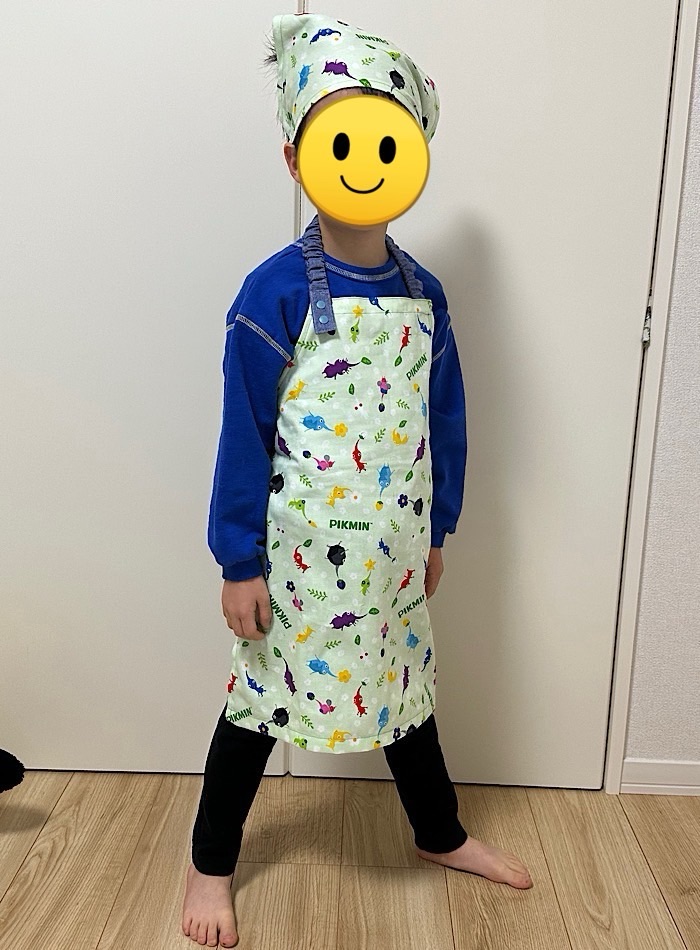 型紙なし 子ども用エプロンの作り方 ゴムタイプで着脱簡