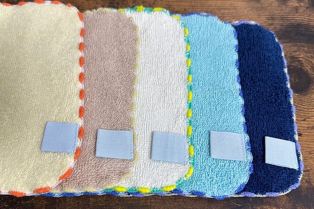 タオルハンカチの名前つけ タグを縫い付ける簡単な方法