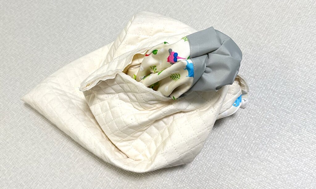 トートバッグのような外ポケット付きレッスンバッグの作り方