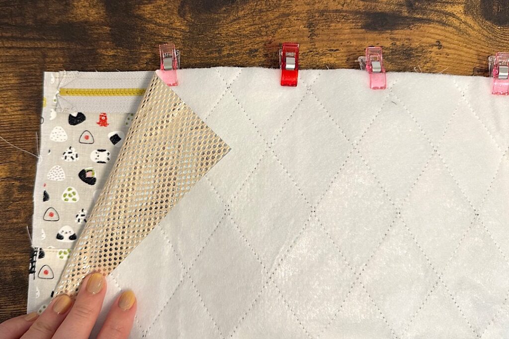 ファスナー付き保冷お弁当袋の作り方｜裏地あり、マチあり、切り替えあり